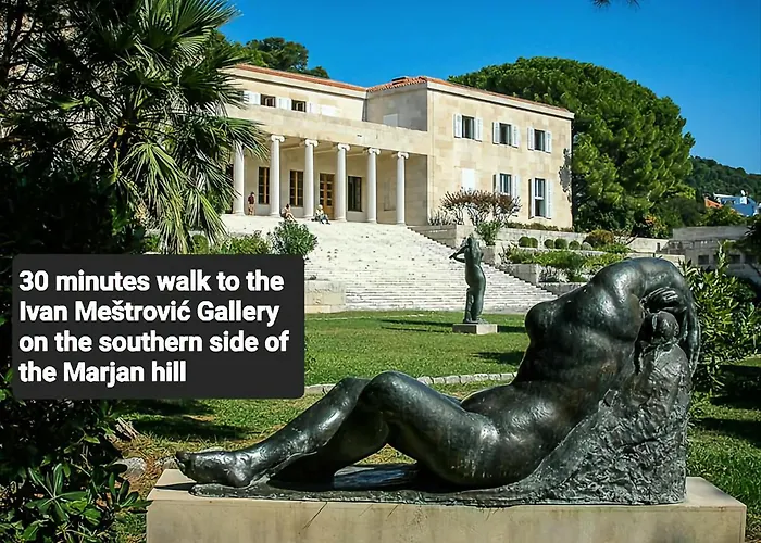 Elizabeth With Balcony * Split