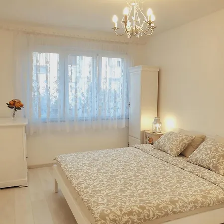 Lejlighed Elizabeth With Balcony