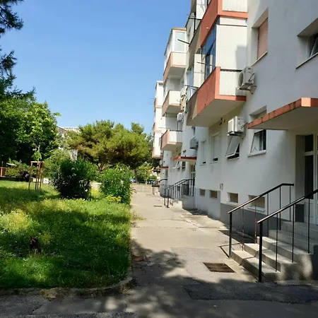 Elizabeth With Balcony * ספליט